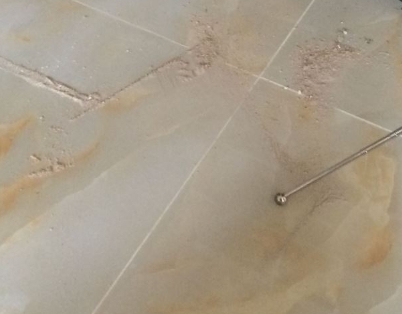 凤凰瓷砖空鼓维修公司分享粘合剂选择不当在瓷砖铺贴过程中可能导致以下问题